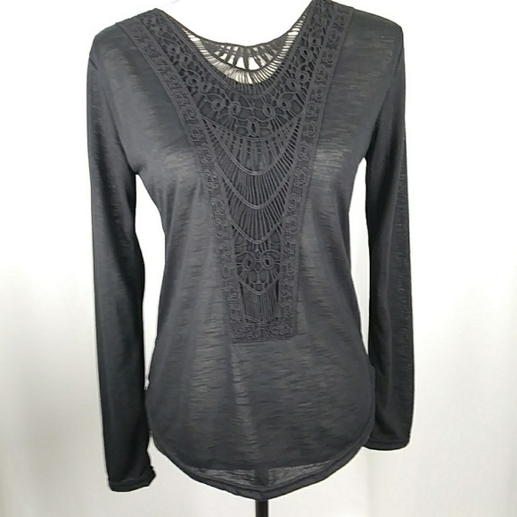 Tops - ❤Light weight Deep Black with lace eyelet